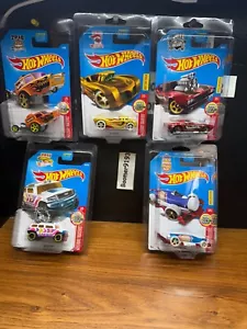 2016/2017 Hot Wheels Holiday Racers Complete set in protecters - Foto 1 di 8