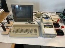 Working Commodore 64c W/Screen 1802 Disk Drive 1541, 4 Joysticks, Games, manuals