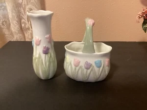 Takahashi San Francisco Porzellan weiß Korb & Vase Pastell Tulpen Vintage - Bild 1 von 5