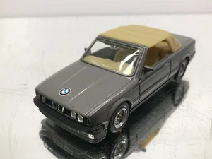 MC TOYS MADE IN MACAU BMW 325i CABRIOLET -GREY MET 1:37 - GOOD CONDITION - 338 - Imagen 1 de 5