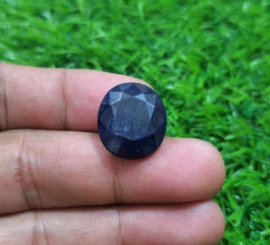 Atractiva piedra preciosa suelta ovalada facetada de zafiro azul oscuro de 21,70 quilates para joyería - Imagen 1 de 7