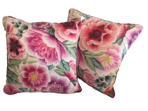 NEW PRICE DROP ON MARSHA BY HARLEQUIN 1 PAIR OF 18" CUSHION COVERS LOVELY DESIGN - Picture 1 of 4