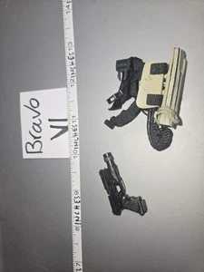 Moderne Pistole und Holster im Maßstab 1:6 - Bild 1 von 1