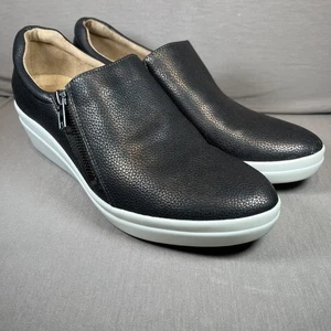 Naturalizer Damen Keilabsatz Größe 10 schwarz/goldfarben genarbtes Kunstleder seitlicher Reißverschluss - Bild 1 von 7