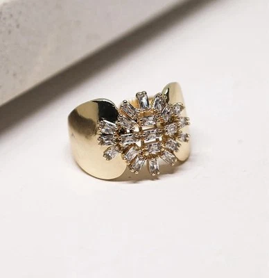 Anillo Abierto Piedra Baguette Diseño Moderno Tono Oro 14k Foto 1 de 4