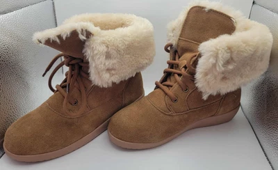 Style & Co. 女式棕色 Aubreyy 绒面革踝冬季雪地靴 6 码 — 第 1/4 张图片