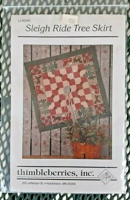 Sleigh Ride Tree Skirt or Table Topper Appliqued Sewing Craft Project UNCUT (H) - Image 1 of 3