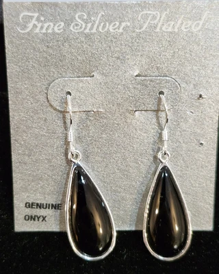 Silver dangle Earrings, NWT, real Onyx stone, see photos - Image 1 of 4