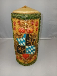 MCM geschnitzte und bemalte Kerze -- Wappen - Bild 1 von 8