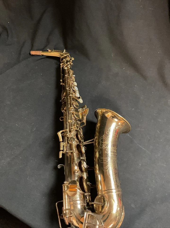 有缺陷损坏 Buescher Aristocrat Alto Sax G3D — 第 1/4 张图片