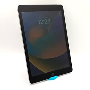 Apple iPad (6th Generation) A1954 32GB Good Condition | Gray | UNLOCKED - Picture 1 of 6