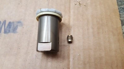 1980 1981 1982 Kawasaki KZ750 E KZ750E carburetor slide cylinder NO DIAPHRAGM - Image 1 of 4