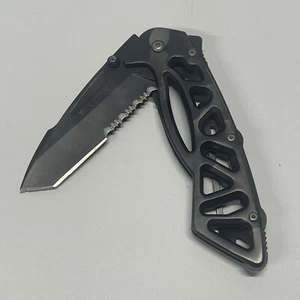 Buck 870 Bones Pocket Knife W/ Clip Tiger Stripe Camo Tanto Half Serrated 870-1 - Picture 1 of 5