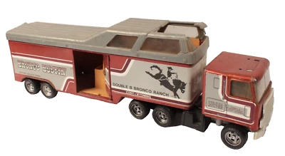 ERTL International Double B Bronco Ranch Semi Tractor and Trailer Rough Shape - Image 1 of 4