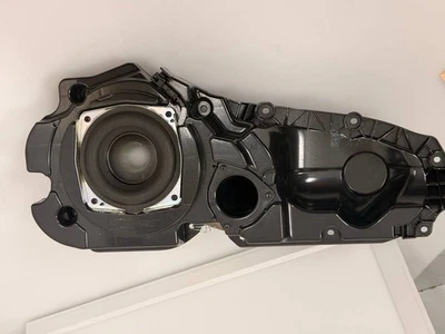 Audi A6 2012-2018 puerta del pasajero delantero subwoofer caja de graves altavoz de audio Bose OEM Foto 1 de 3
