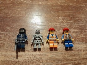 Lego Movie Minifigures Emmit Robo Cop Robot 70807