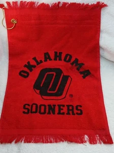 OKLAHOMA SOONERS LOGO GOLF TOWEL 11”x18” Cotton Terry with Brass Grommet ~ Vtg - Picture 1 of 15