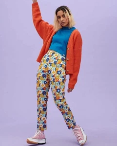 Authentische Lucy & Yak geblümte flippige Sommerjeans Größe 8 W26 L30 neu Bio Damen - Bild 1 von 13