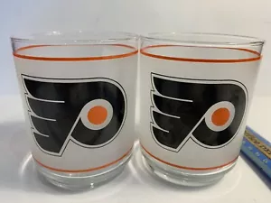 Philadelphia flyers NHL drinking Mobil Promotional Set of 2 glasses 4 Inch tall - Picture 1 of 12