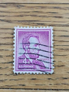 US Stamp Abraham Lincoln 4c Used Violet - Picture 1 of 2