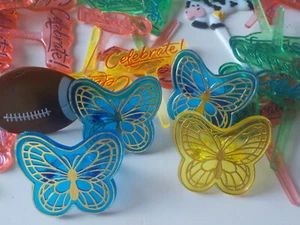 95 Lot Cupcake Topper Plektren Feiern Fußball Schmetterling Ringe Patrioten Tiere - Bild 1 von 6