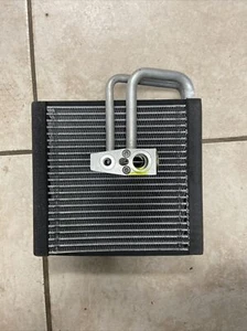 GM CHEVROLET AC EVAPORATOR CORE W/ EXPANSION VALVE OEM - Picture 1 of 7