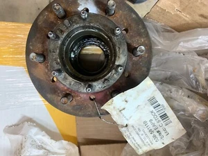 1990-1995 Toyota 4Runner Front hub Without ABS WITH BEARING - Picture 1 of 1
