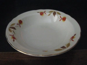 SET OF 4 HALL SUPERIOR QUALITY KITCHENWARE BERRY BOWLS 5" RD- GOOD USED COND - Picture 1 of 3