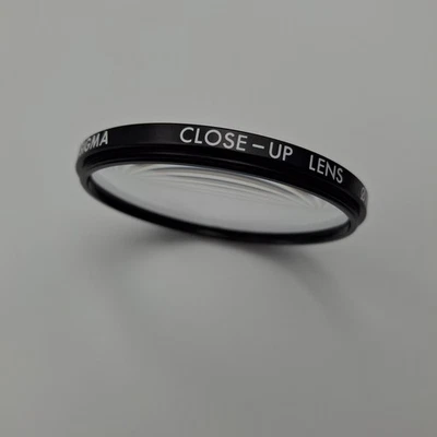 Sigma Close-Up Lens Ø 72 mm - Sigma 72mm w/Black Leather Case and Keeper (refB) - Image 1 of 4