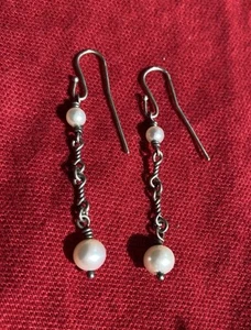 James Avery Twisted Link Pearl Drop Ear Hook Earring - Picture 1 of 2