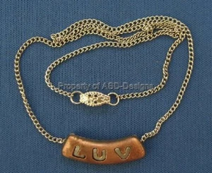 LUV Love Pendant With Silver Plated Necklace 5884 - Picture 1 of 1