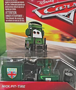 DISNEY PIXAR CARS "NICK PIT-TIRE", NIGEL GEARSLEY'S PIT CREW, NEW IN PACKAGE - Picture 1 of 2
