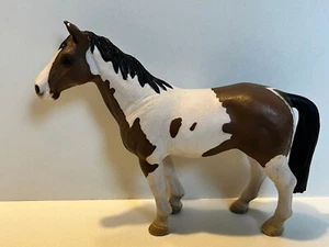 Yegua pintada Schleich de 42024 carro de lona carruaje salvaje oeste caballo rareza - Imagen 1 de 2
