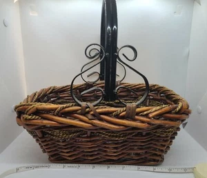WICKER RATTAN WOVEN RECTANGLE BASKET METAL HANDLES  - Picture 1 of 4