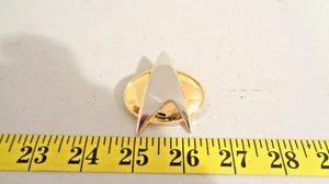 Star Trek TNG Insignia Communicator Pin 2-inch height Metal 1988 Hollywood Pin - Picture 1 of 2