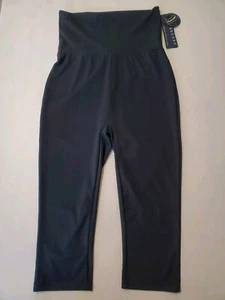 Young Women's Junior Activewear Legging Pants Cropped Size S Black By Shosho NWT - Picture 1 of 12