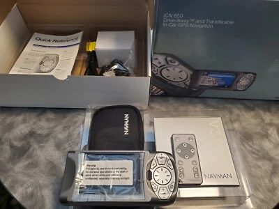 Navman iCN 650 Automotive Mountable In-Car GPS Navigation System - Image 1 of 4