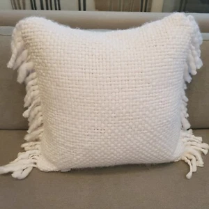 Rachel Parcell Grobstrick Garn Kissen Sham Only weich weiß 20" + Fransen Reißverschluss - Bild 1 von 8