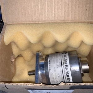 AB 845D-SJDZ35BDCK4 Ser A , Optical Encoder, Absolute - Picture 1 of 1