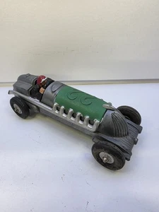 NICE VINTAGE 1930's HUBLEY DIECAST & IRON METAL #22 OPEN RACER with DRIVER - Picture 1 of 7