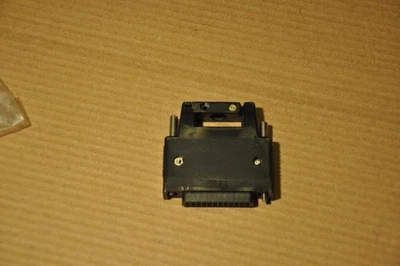 Conector Omron 24 polos - Imagen 1 de 4