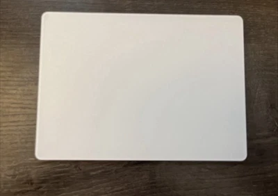 Apple Magic Wireless Trackpad 2 - MJ2R2LLA A1535 - Image 1 of 2