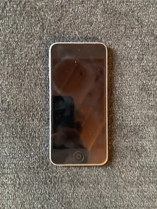 Apple iPod touch 5th Generation Black & Slate - For Parts - Picture 1 of 2