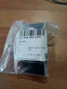 NEW GENUINE VW GOLF MKVII 13-17 REAR PARKING AID SENSOR BRACKET SET 5G0998492GRU - Picture 1 of 2