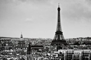 View of the City Eiffel Tower Paris France B&W Photo Art Print Poster 18x12 - Picture 1 of 3