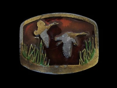 NF25102 VINTAGE 1977 **PATOS VOLANDO SOBRE ESTANQUE** HEBILLA DE CINTURÓN ARTESANAL DE METAL INDIANA Foto 1 de 2