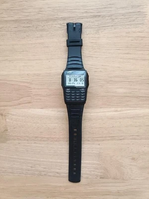 Orologio CASIO Casio Banca Dati DBC-32 Nero con Calcolatrice - Immagine 1 di 4