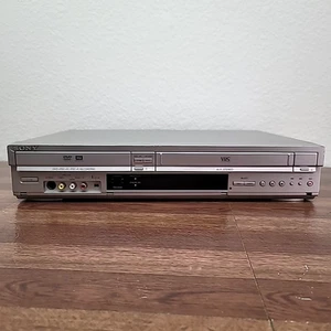 Sony RDR-VX500 DVD VCR Kombirecorder Dubbing Player VHS komplett getestet - Bild 1 von 11