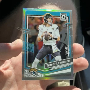 🧨2023 Donruss Optic Trevor Lawrence Silver Holo Prizm #87 Jaguars Mint - Imagen 1 de 2