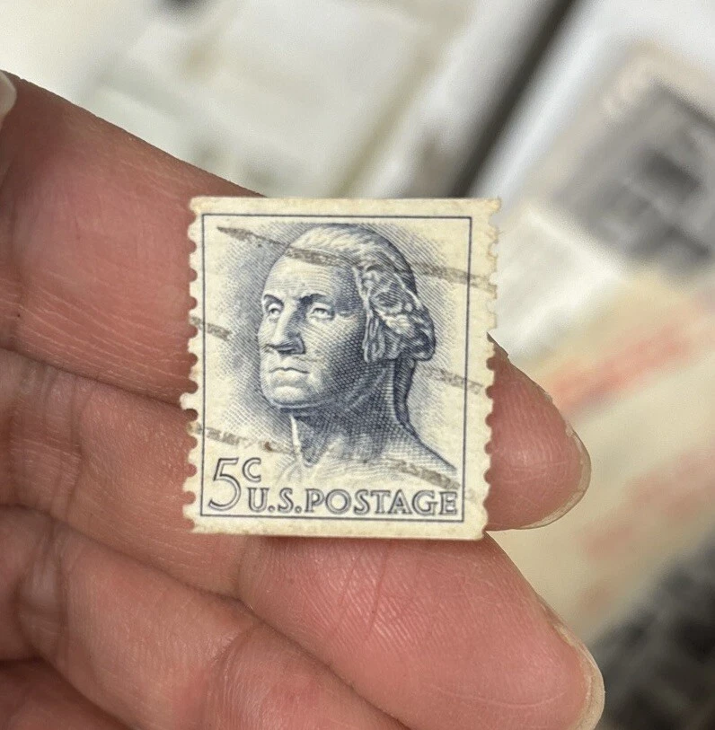 1962 George Washington 5 Cent Stamp Blue/Gray (Rare). - Image 1 of 1